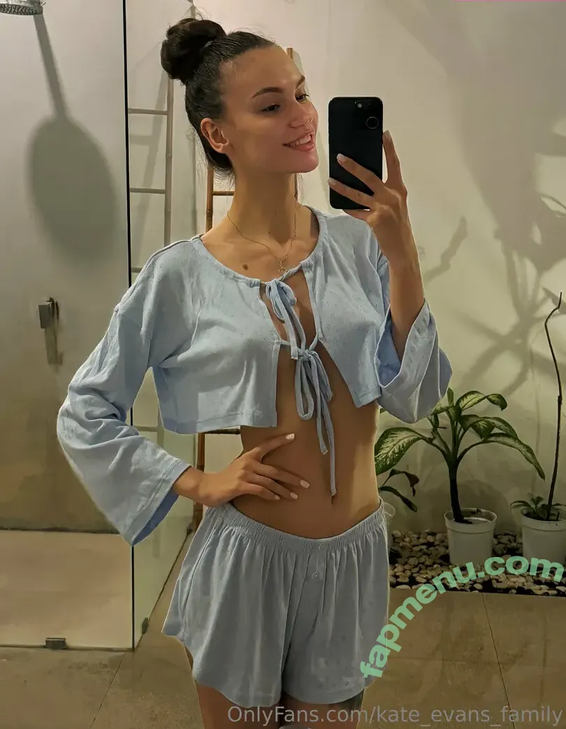 Amy Karamel nude photo #0101 (amy_karamel)