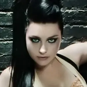 Amy Lee (Evanescence) / amylee nude photo #0011