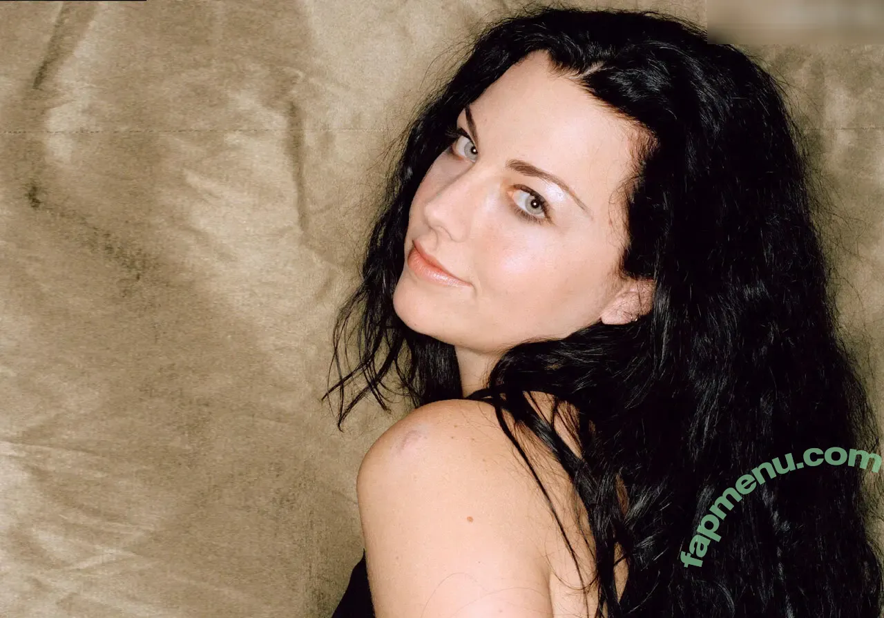 Amy Lee (Evanescence) nude photo #0015 (amylee)