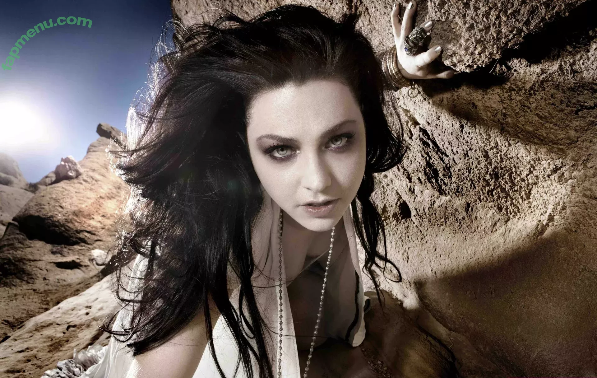 Amy Lee nude photo #0091 (AmyLee_plays / Slemgem / amy_lee / amyleeplays)