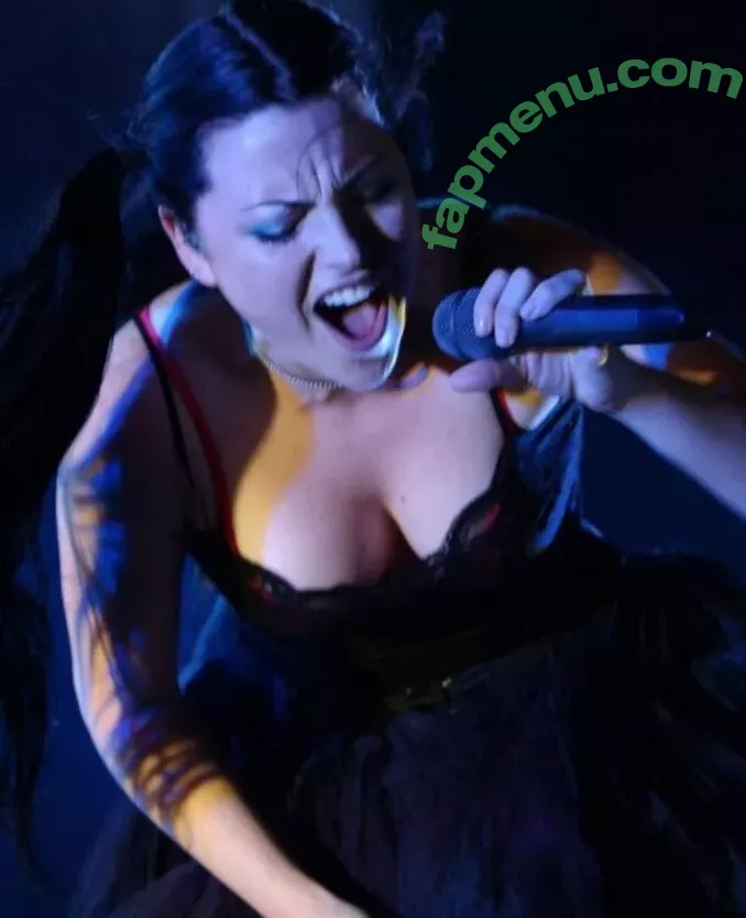 Amy Lee nude photo #0094 (AmyLee_plays / Slemgem / amy_lee / amyleeplays)