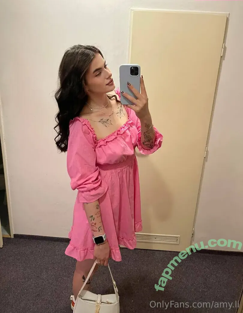 amy.li nude photo #0047 (ammyy.li)