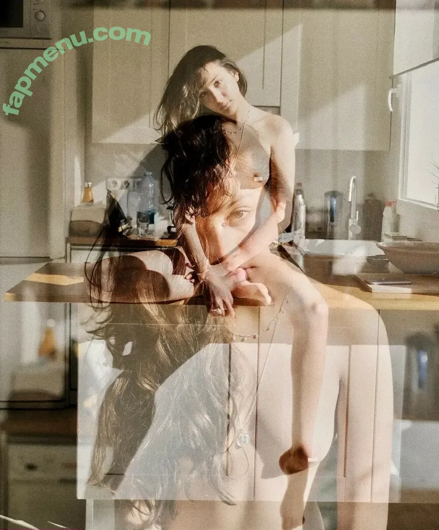 Amy Lily nude photo #0019 (amylilys)