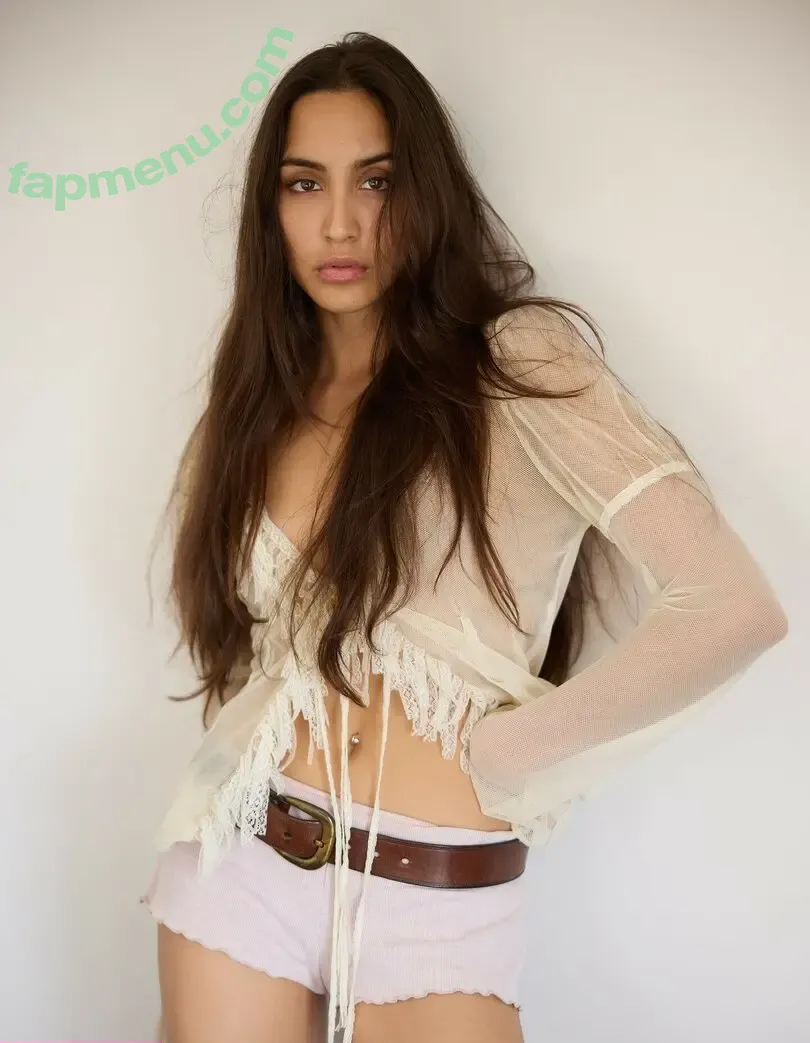 Amy Lily nude photo #0024 (amylilys)