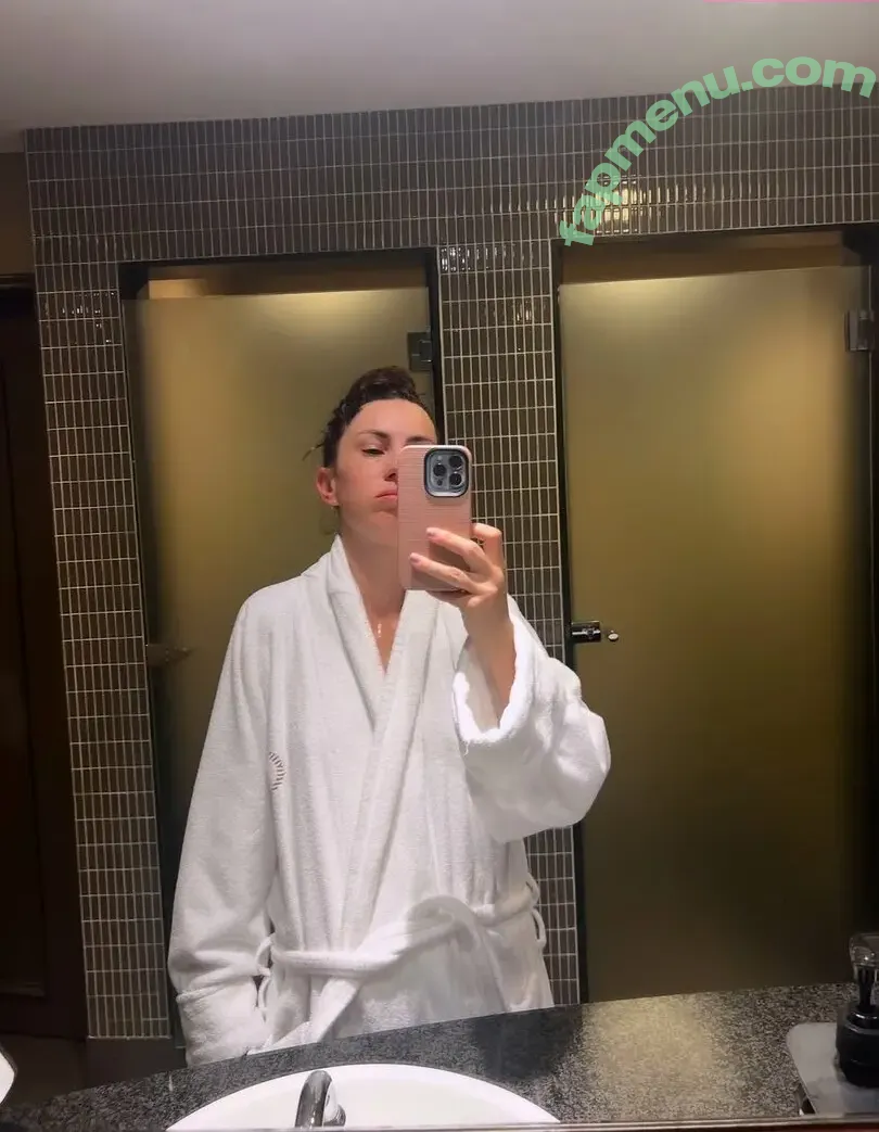 Amy Shark nude photo #0083 (amyshark)