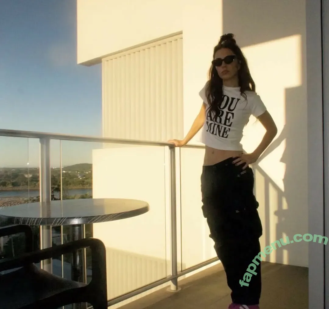 Amy Shark nude photo #0087 (amyshark)