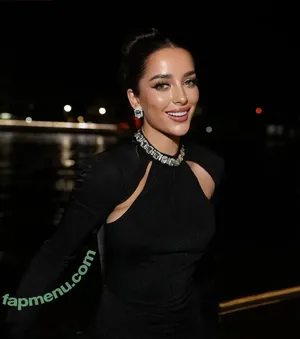 Amy Viranya Berry / amyviranya nude photo #0007