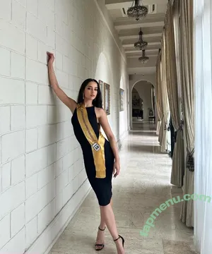 Amy Viranya Berry / amyviranya nude photo #0065