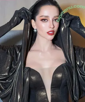 Amy Viranya Berry / amyviranya nude photo #0071