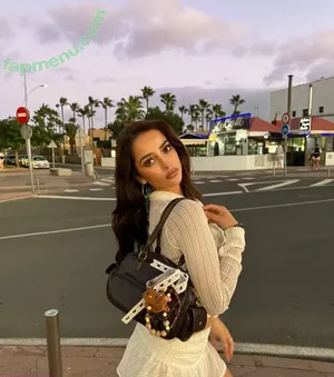 Amy Viranya Berry / amyviranya nude photo #0151