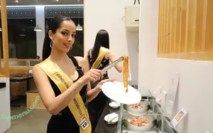 Amy Viranya Berry / amyviranya nude photo #0177