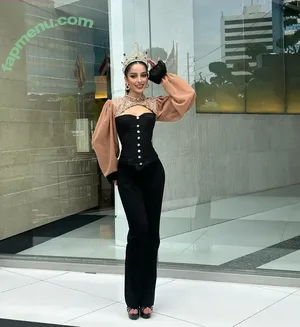 Amy Viranya Berry / amyviranya nude photo #0194