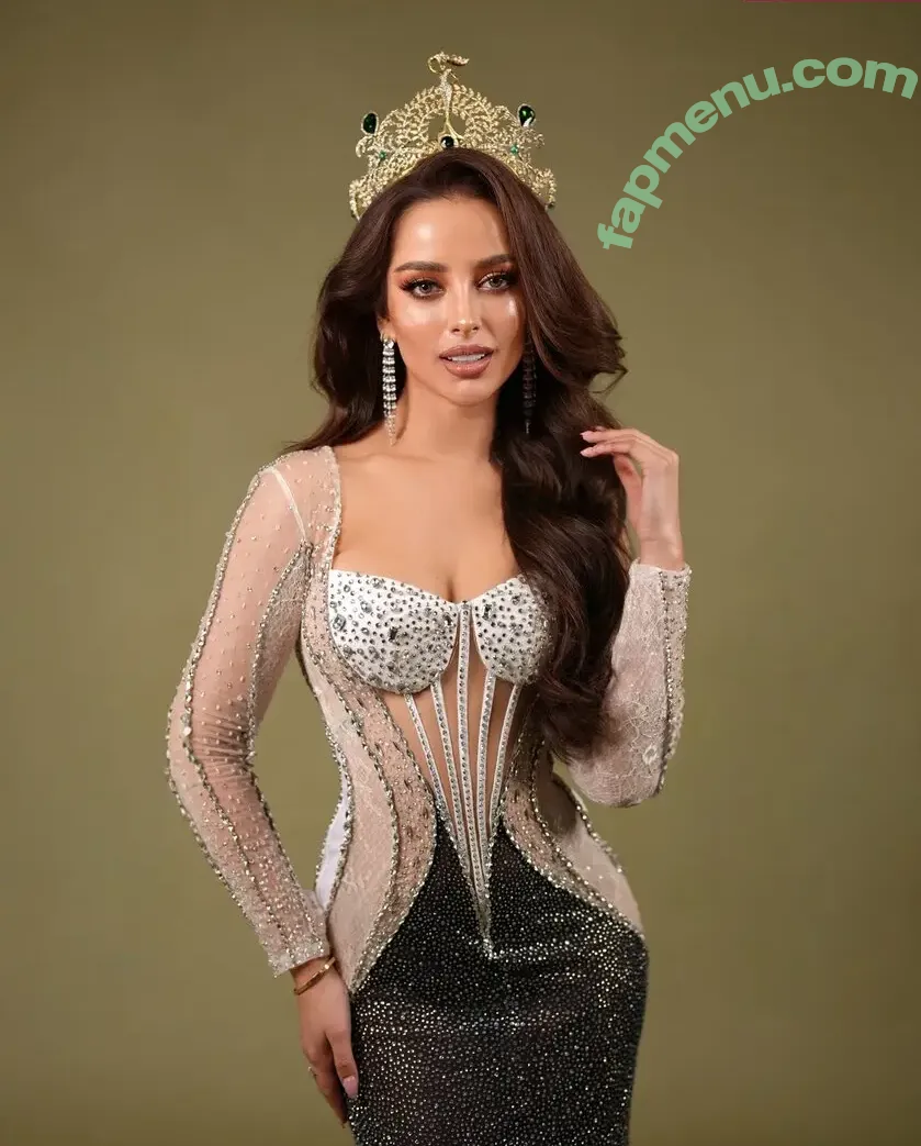 Amy Viranya Berry nude photo #0011 (amyviranya)