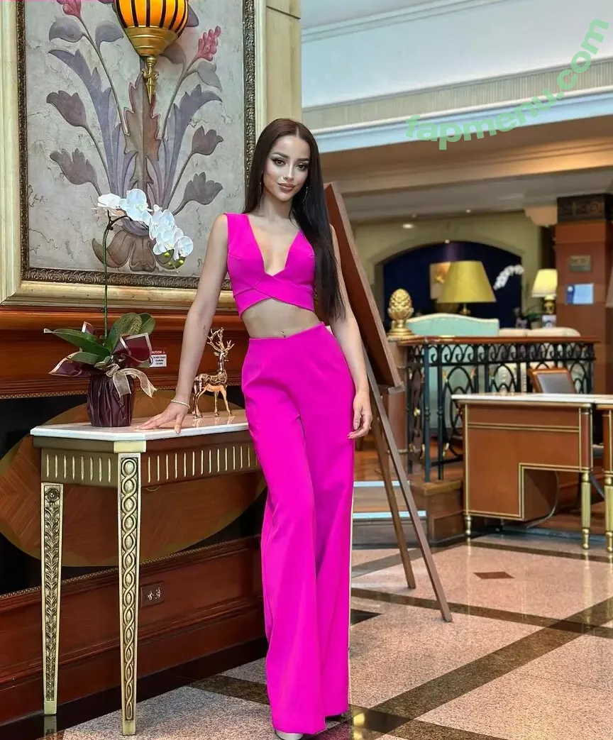 Amy Viranya Berry nude photo #0057 (amyviranya)