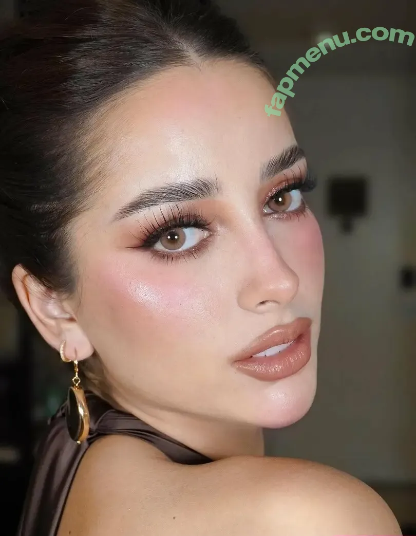 Amy Viranya Berry nude photo #0138 (amyviranya)