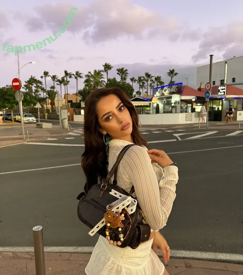 Amy Viranya Berry nude photo #0151 (amyviranya)