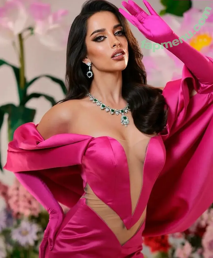 Amy Viranya Berry nude photo #0152 (amyviranya)