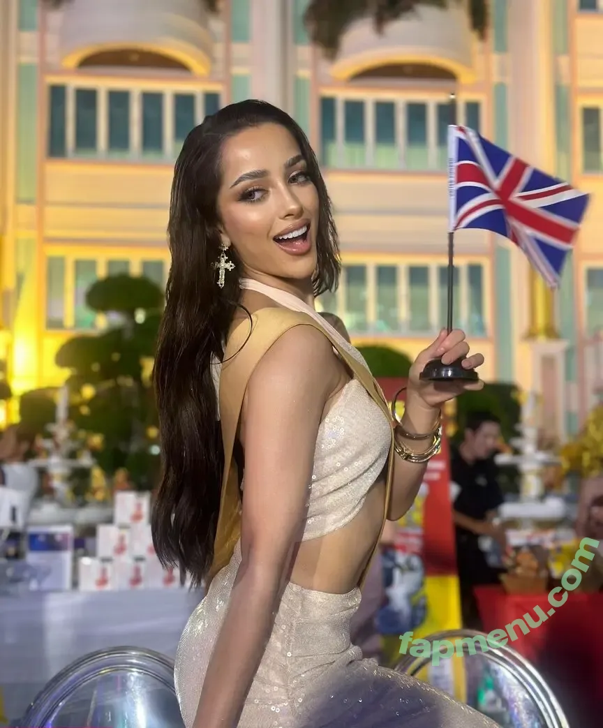 Amy Viranya Berry nude photo #0179 (amyviranya)