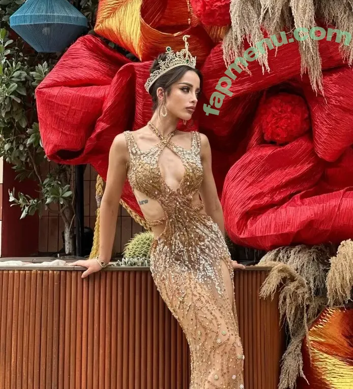 Amy Viranya Berry nude photo #0216 (amyviranya)