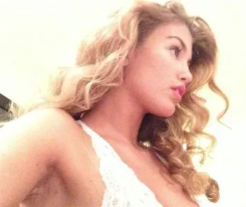 Amy Willerton / missamywillerton nude photo #0033