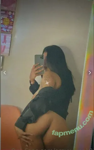  nude photo #0002