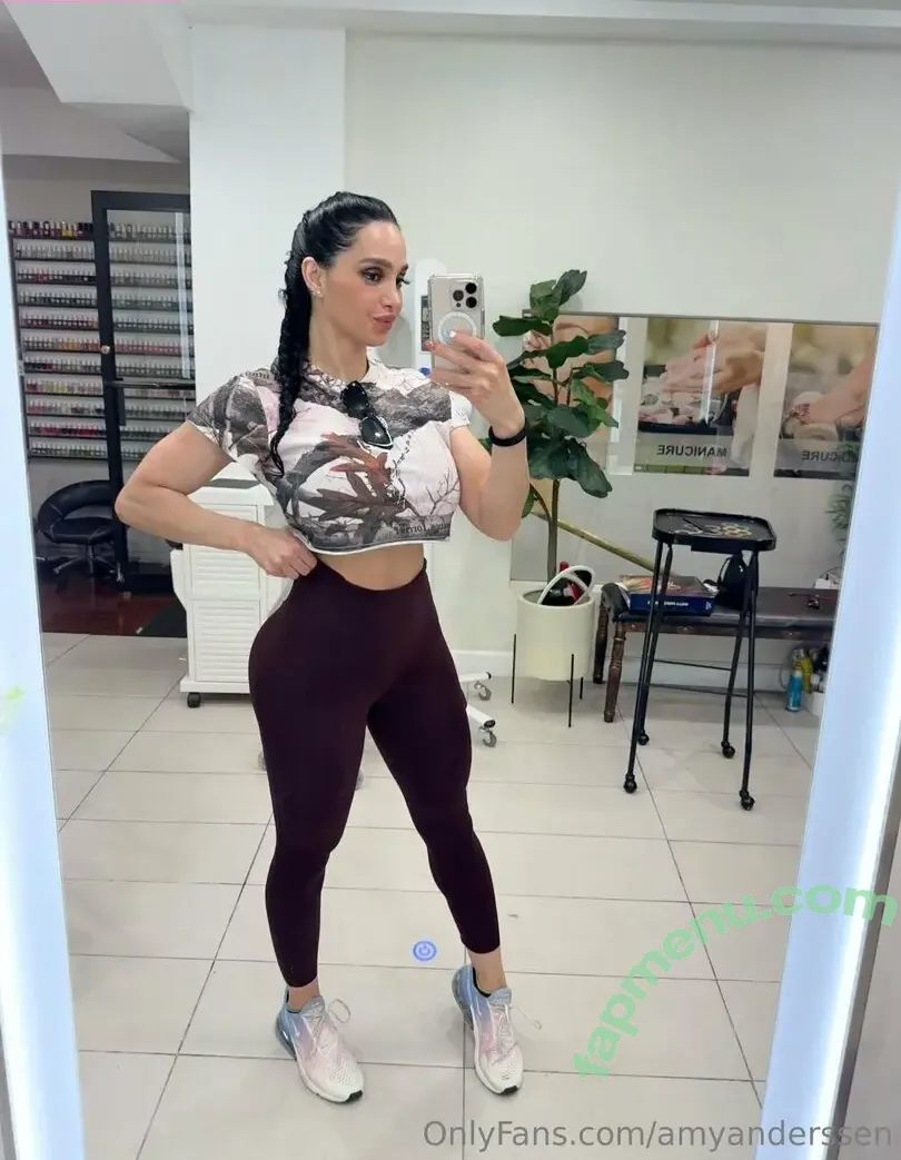 amyanderssen nude photo #0013 (amyanderssen)