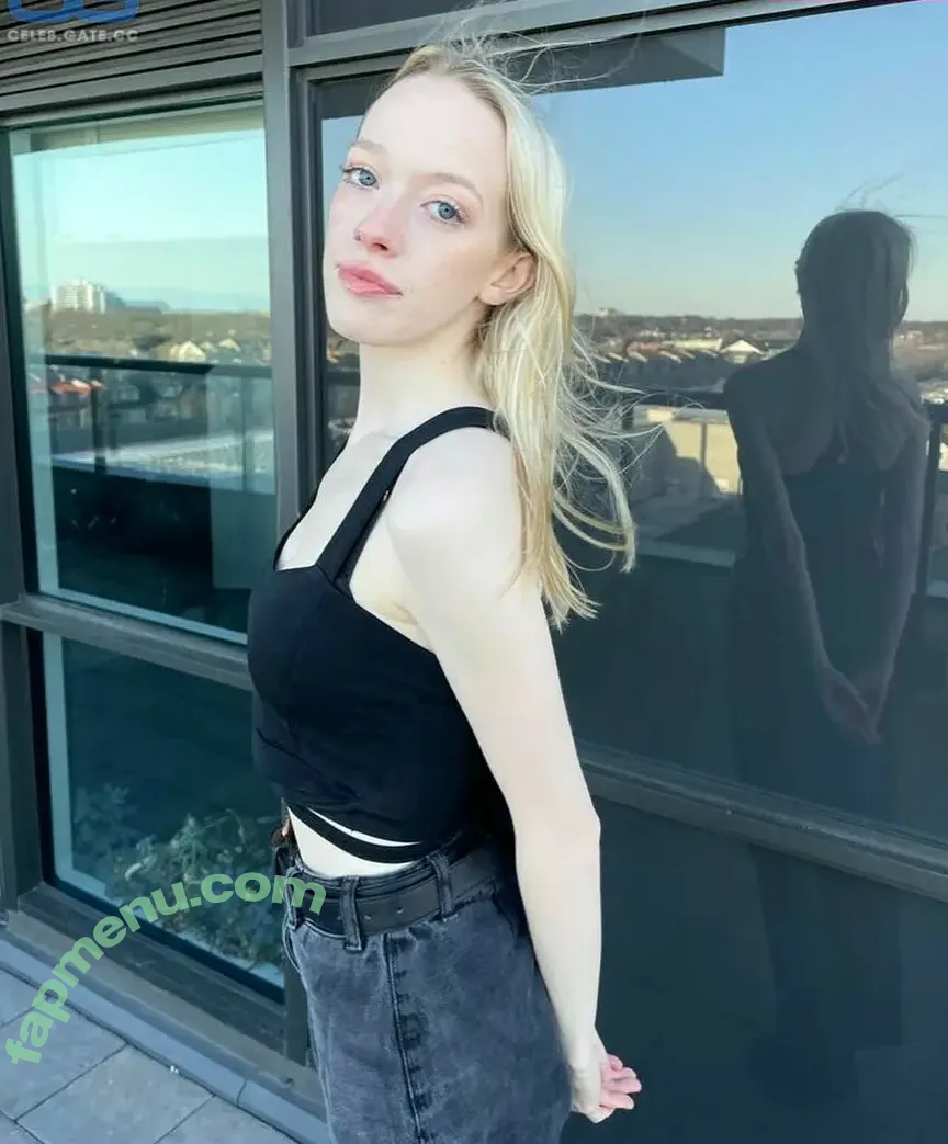 Amybeth McNulty nude photo #0047 (amybethmcnulty)