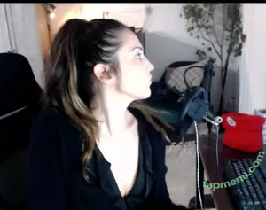 Amyec3 / amye_c3 nude photo #0006