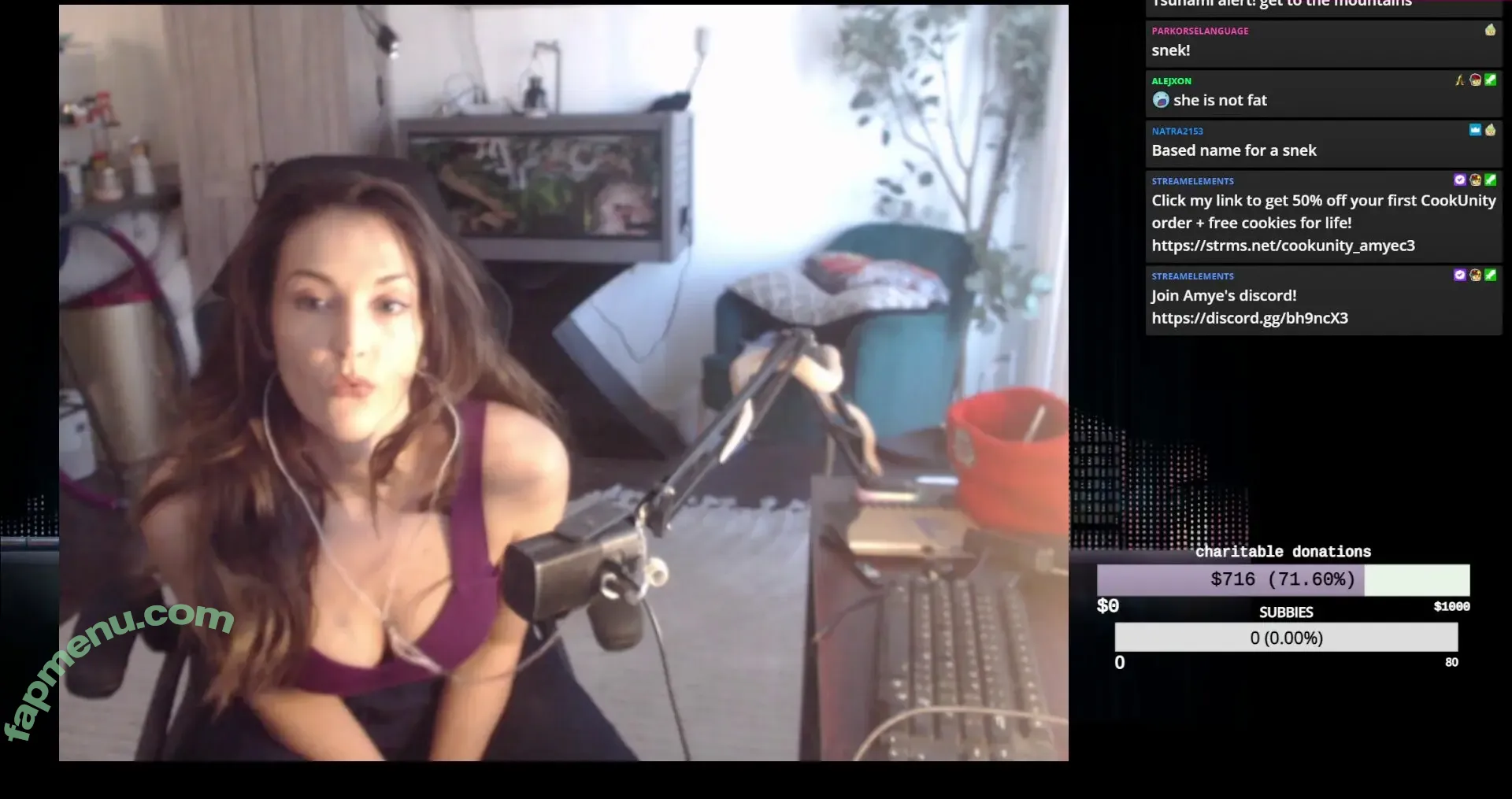 Amyec3 nude photo #0001 (amye_c3)