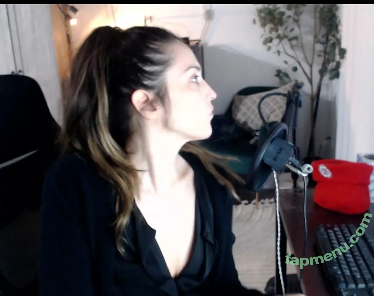 Amyec3 nude photo #0006 (amye_c3)