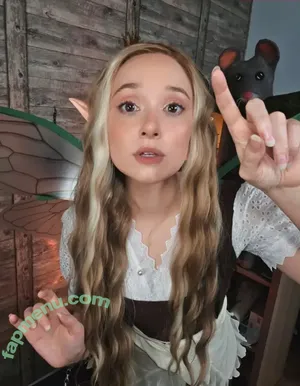 AmyKay ASMR / AmyKayAsmr / asmrkay nude photo #0095