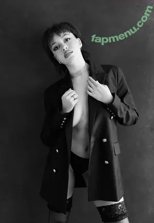 AmyMoretsele / Amy Moretsele / xx-alien nude photo #0003