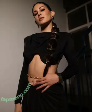 Amyra Dastur / amyradastur nude photo #0036