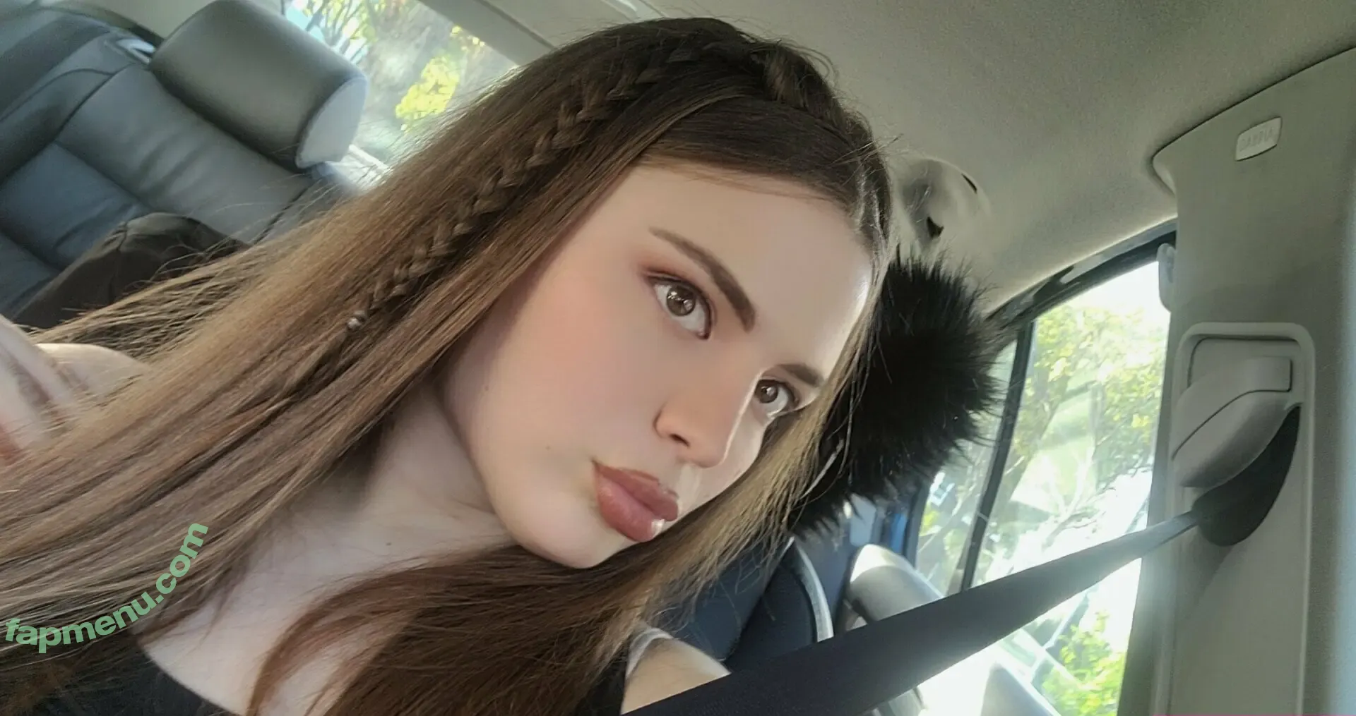 amythrill nude photo #0115 (dvlwearsdsgnr)