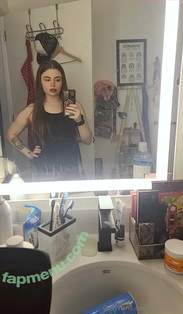 amythrill nude photo #0117 (dvlwearsdsgnr)
