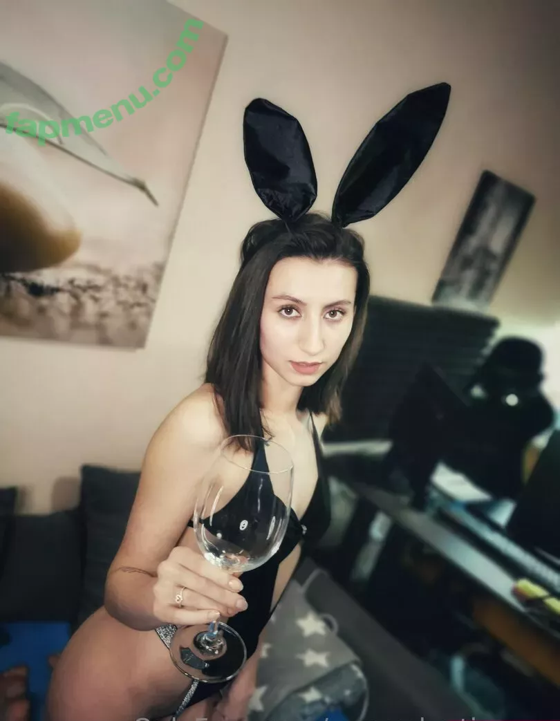 amyvalentinexxx nude photo #0113 (amyvalentinexxx)