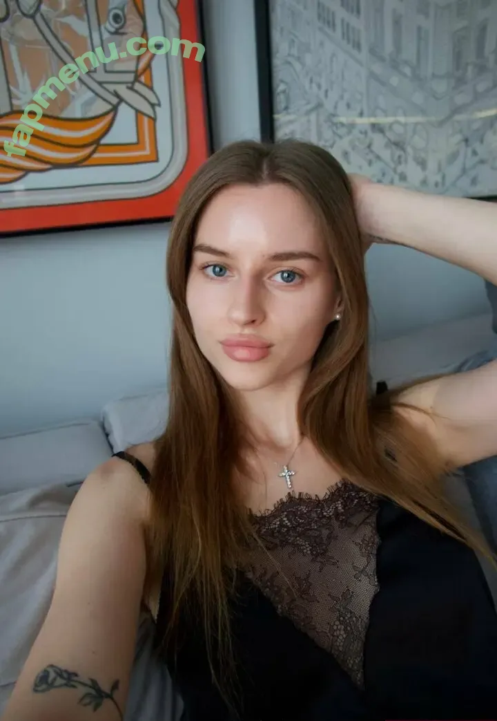 amywinestine nude photo #0044 (amywinestein)