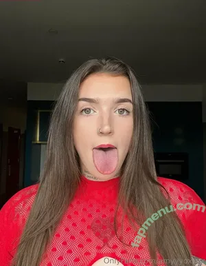 amyyyoxxox / amyyy_xoxoxo nude photo #0020