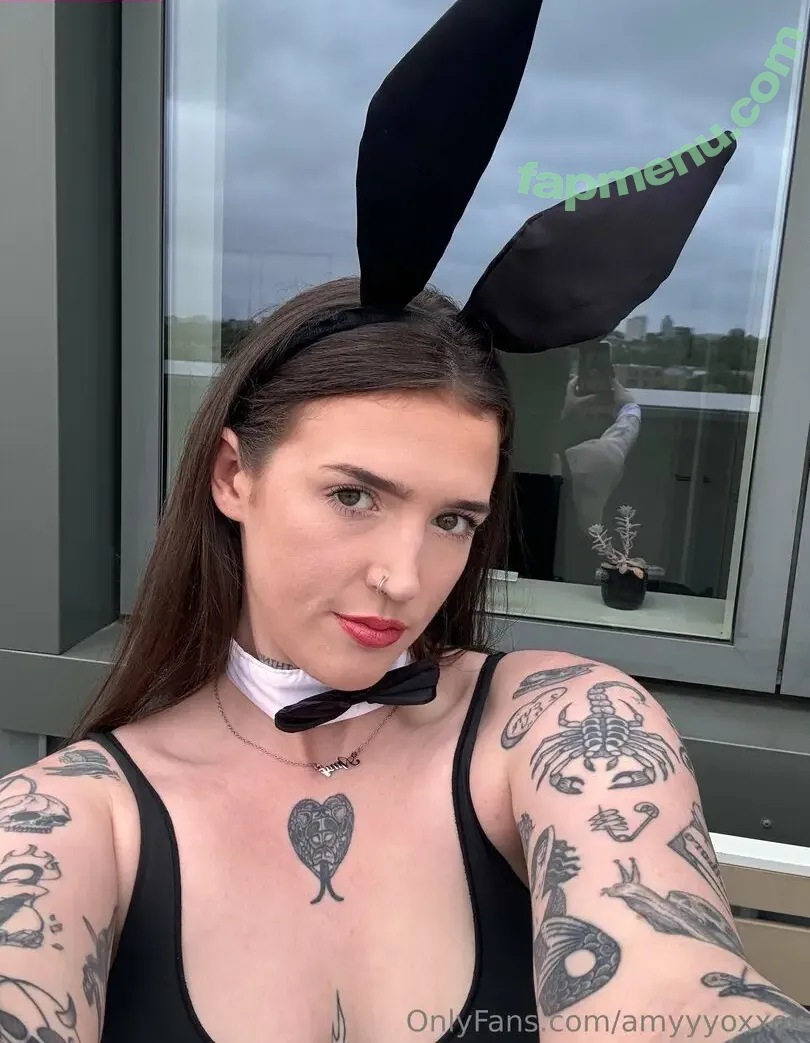 amyyyoxxox nude photo #0039 (amyyy_xoxoxo)