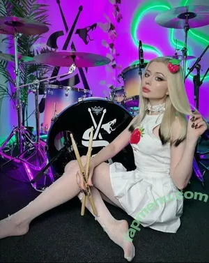 an.drums / Anastasia Sereda / drumnlace nude photo #0033