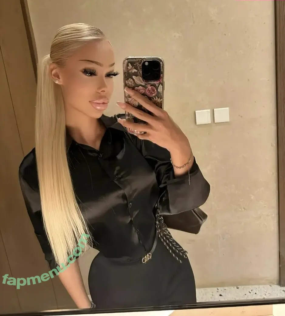 an.iitaa nude photo #0075 (an.iitaaa / piticapitica)