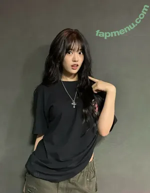 An Yujin 안유진 | / An IVE / _yujin_an nude photo #0284
