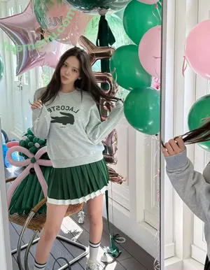 An Yujin 안유진 | / An IVE / _yujin_an nude photo #0289