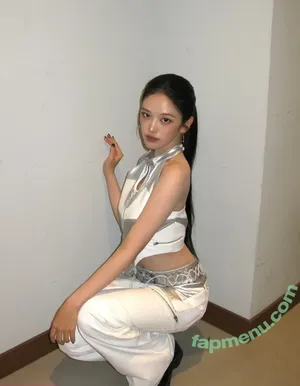 An Yujin 안유진 | / An IVE / _yujin_an nude photo #0312