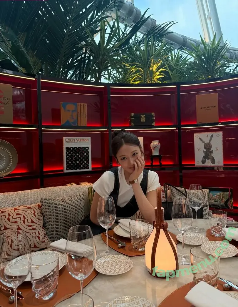 An Yujin 안유진 | nude photo #0196 (An IVE / _yujin_an)