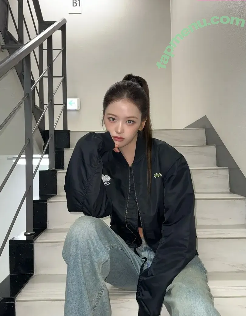 An Yujin 안유진 | nude photo #0206 (An IVE / _yujin_an)