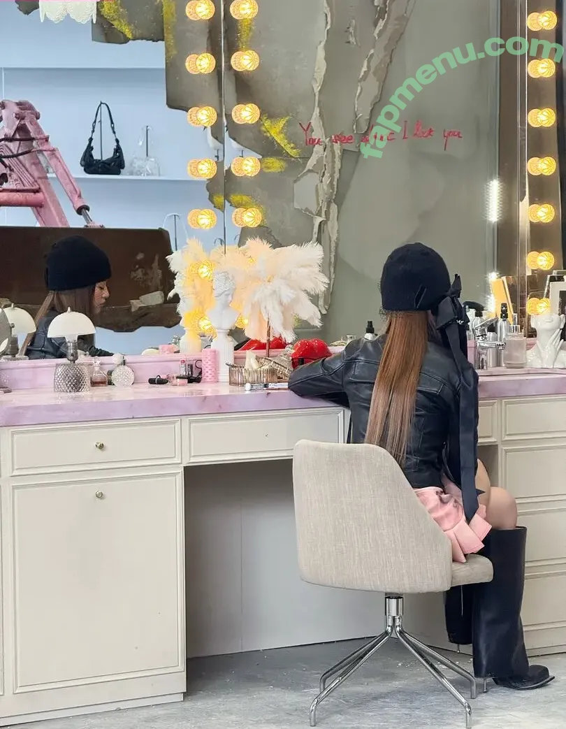 An Yujin 안유진 | nude photo #0215 (An IVE / _yujin_an)