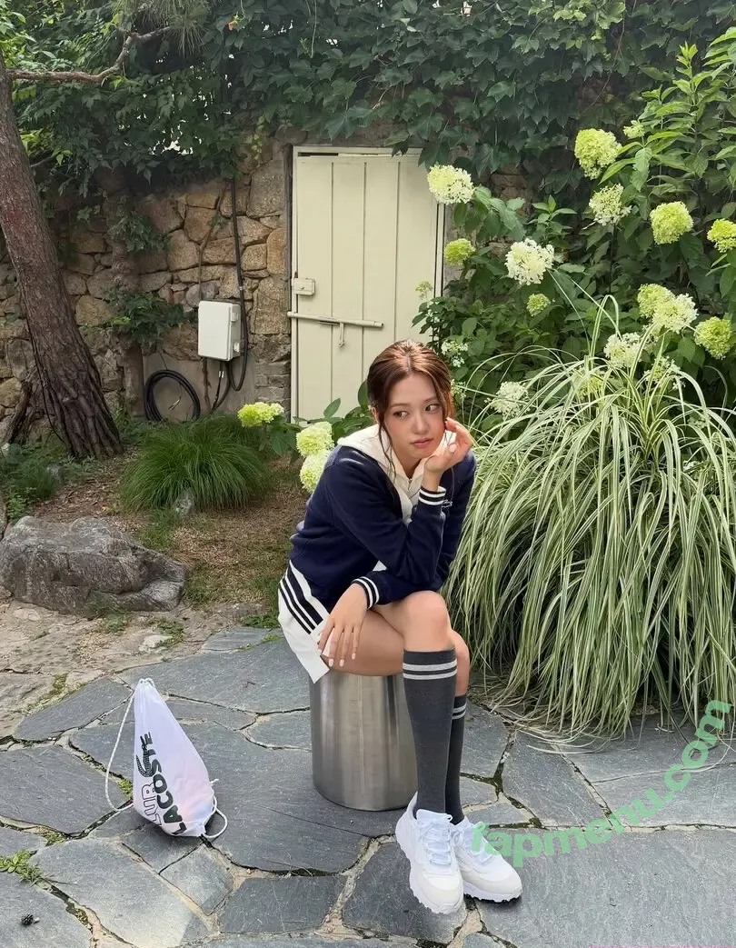 An Yujin 안유진 | nude photo #0274 (An IVE / _yujin_an)