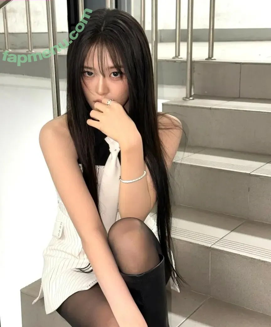 An Yujin 안유진 | nude photo #0335 (An IVE / _yujin_an)