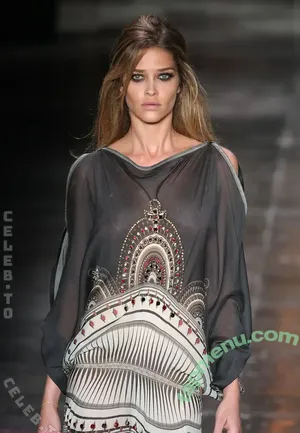 Ana Beatriz Barros / abeatriz / anabeatrizbarrosofficial nude photo #0197